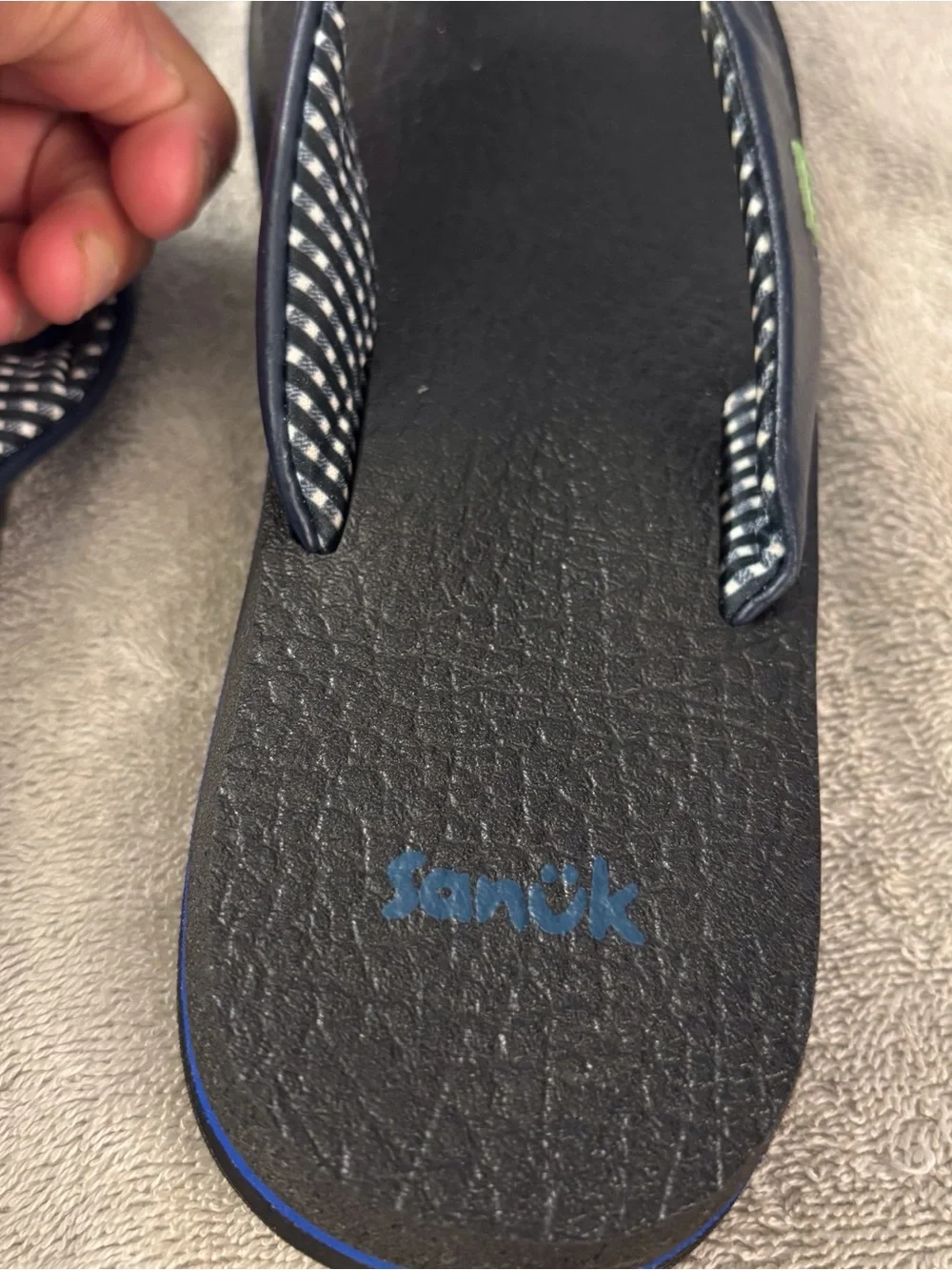 Sanuk Navy and Black Gingham Strap Flip Flops SZ 9 Yoga Mat 11 Memory Foam